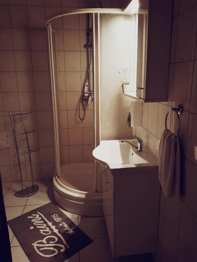 House Of Wine Hotel Kutjevo Exterior photo